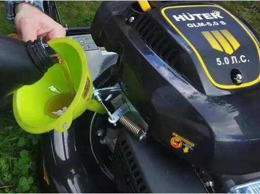 Мощность двигателя мотоблока 9-15 л.с.